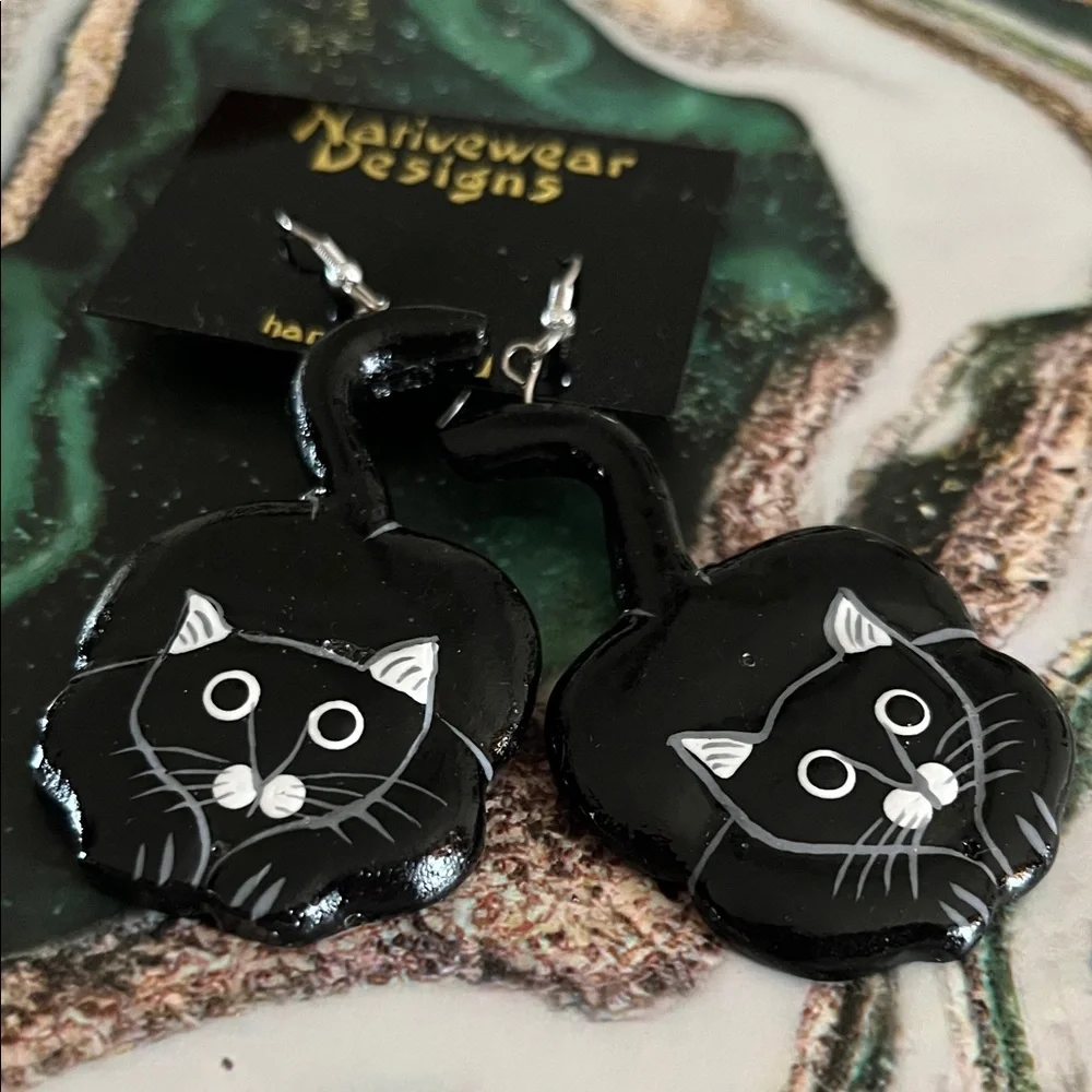 nativewear black cat